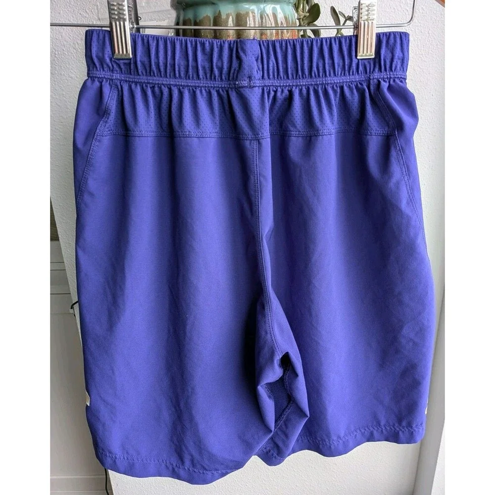 Adidas UWashington Huskies Team Issue Training Shorts Men’s Small Purple